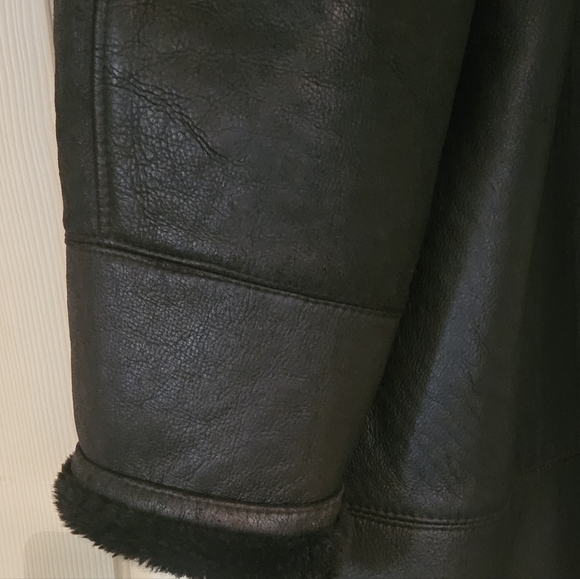 Womens Leather Coat - Picture 3 of 7